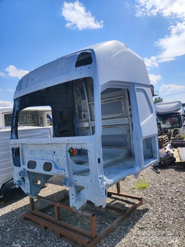 Volvo FH4 CABIN 駕駛室與內部