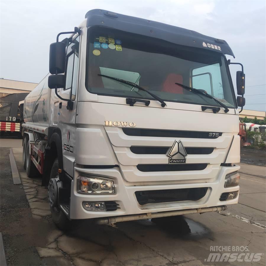 Howo 375 6x4 水車