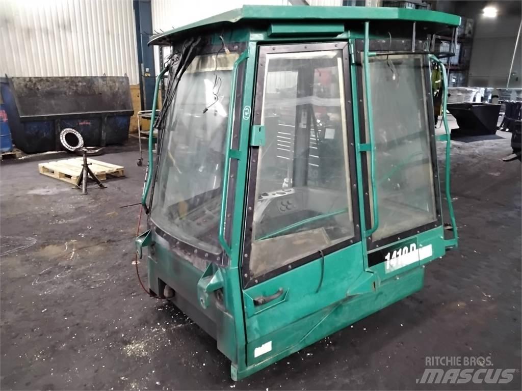 Timberjack 1410D 駕駛室與內部
