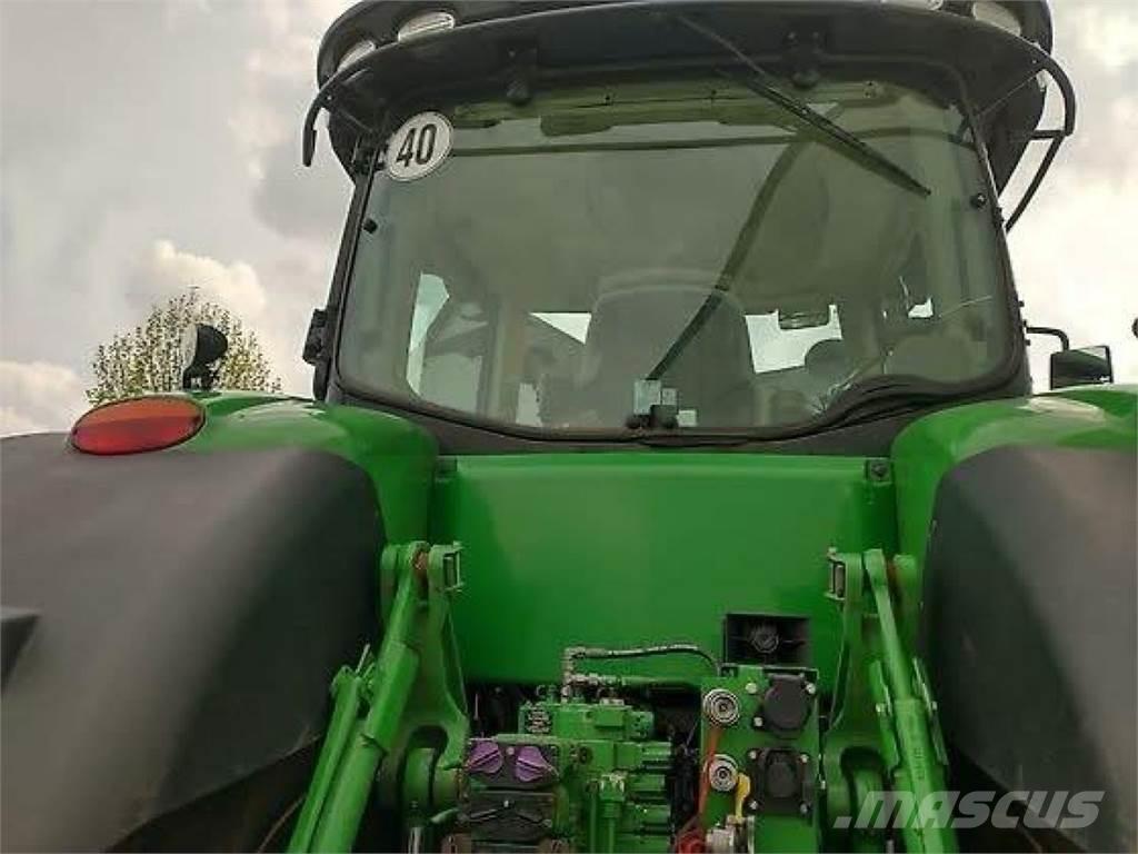 John Deere 8320R 曳引機