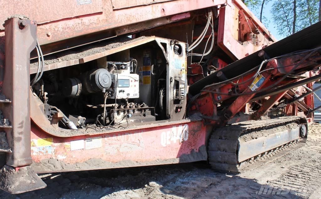 Sandvik QE 440 移動式篩選機
