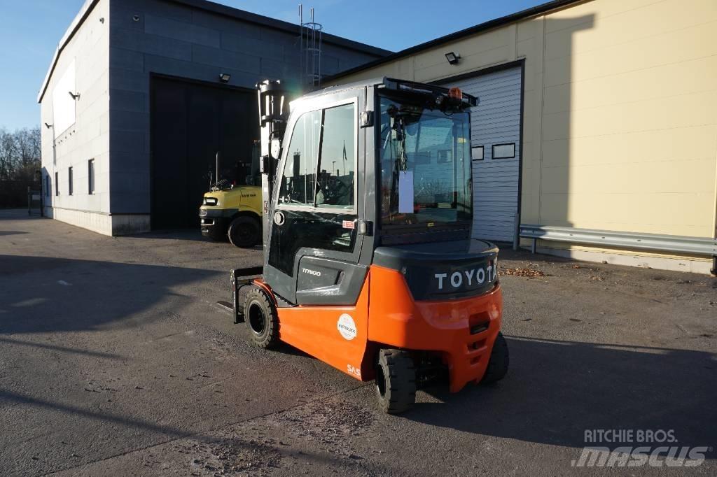 Toyota 9FBM35T 電動堆高機