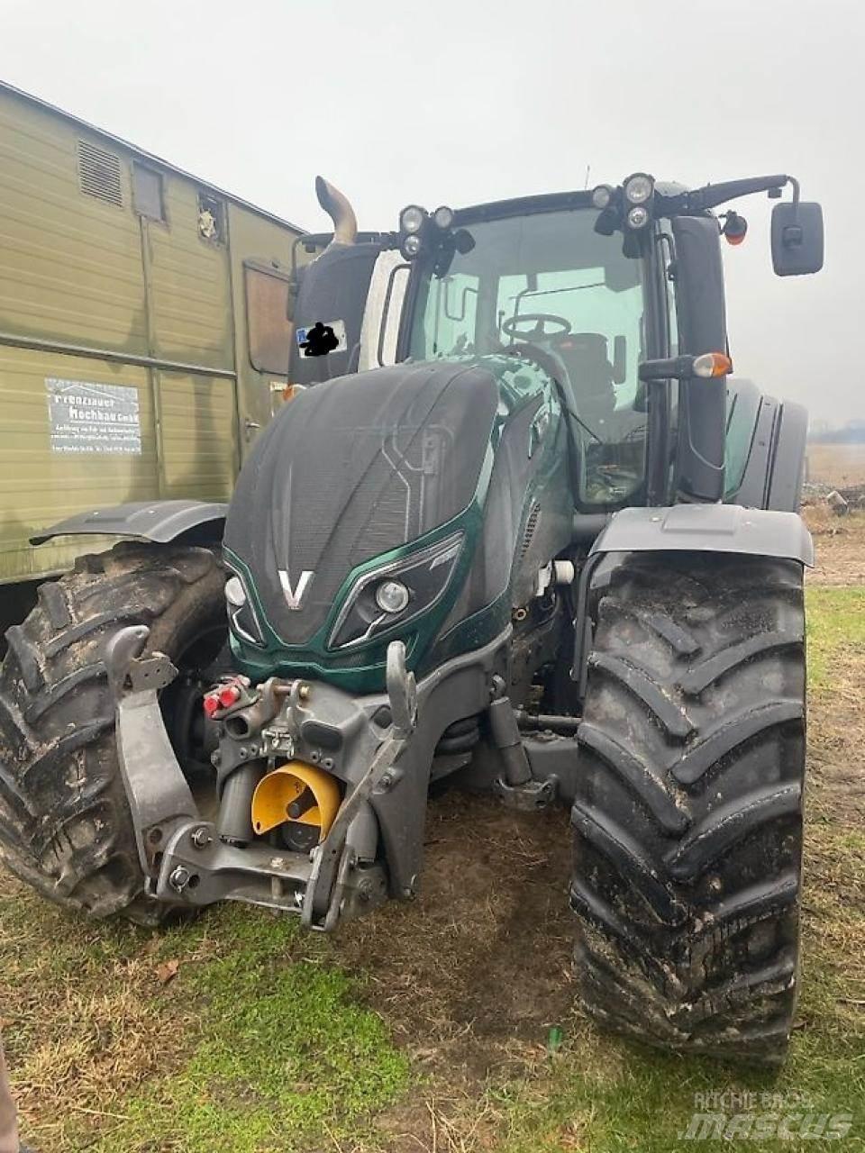 Valtra T 174 E 曳引機