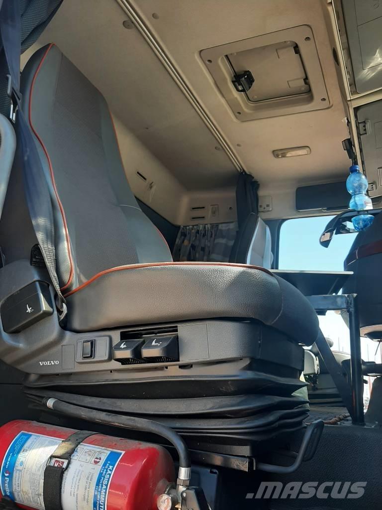 Volvo FH 16 商用底盤車