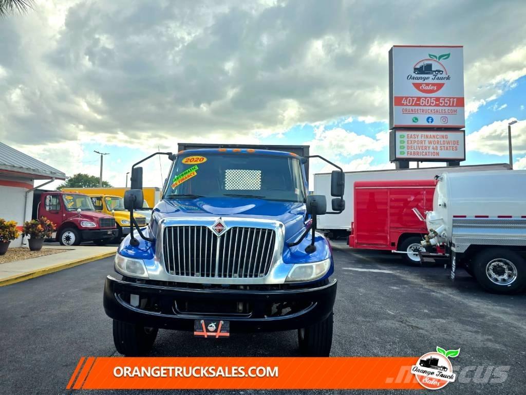 International MV607 平板式/側卸式卡車