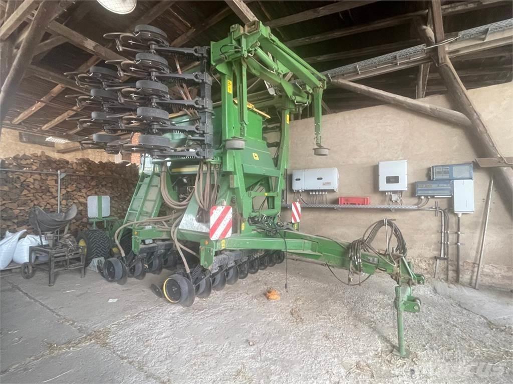 John Deere 750 A 鑽頭