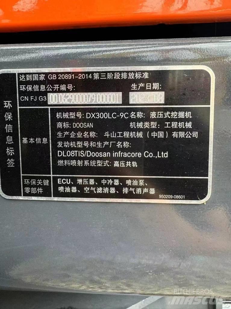 Doosan DX 300 LC 履帶式 挖土機/掘鑿機/挖掘機