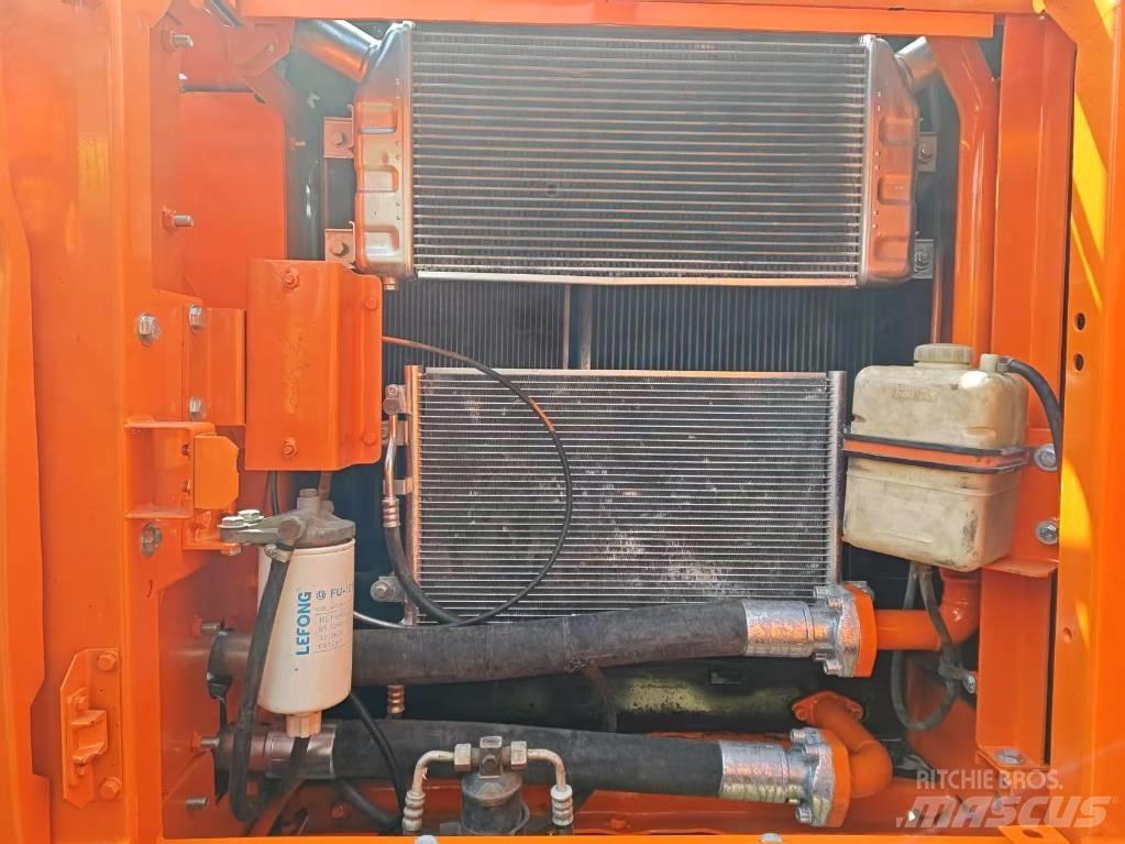 Doosan DX 225 LC-9c 履帶式 挖土機/掘鑿機/挖掘機