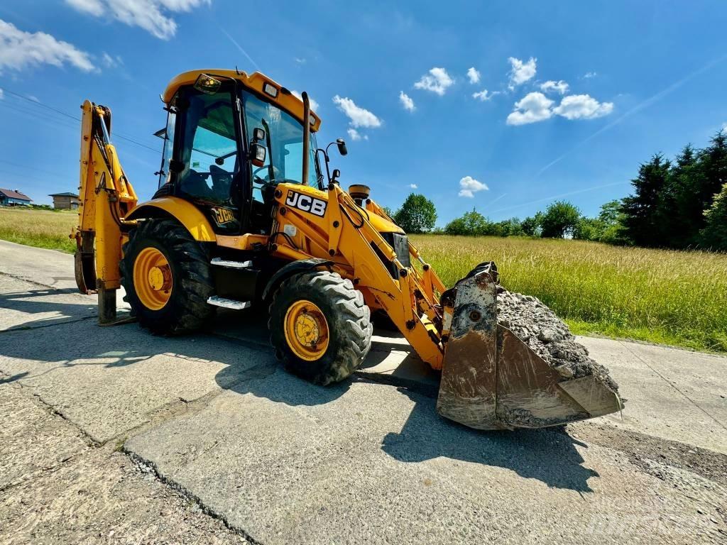 JCB 3CX 反鏟裝載機