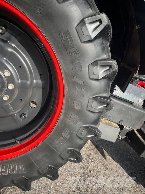 Case IH Puma 225 CVX 曳引機