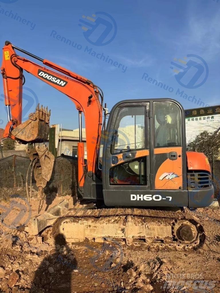 Doosan DH 60 履帶式 挖土機/掘鑿機/挖掘機