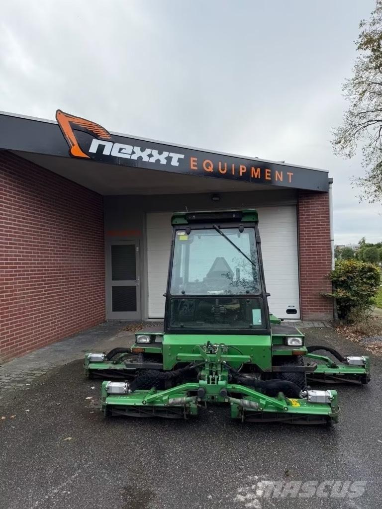 John Deere 1903 騎乘式割草機