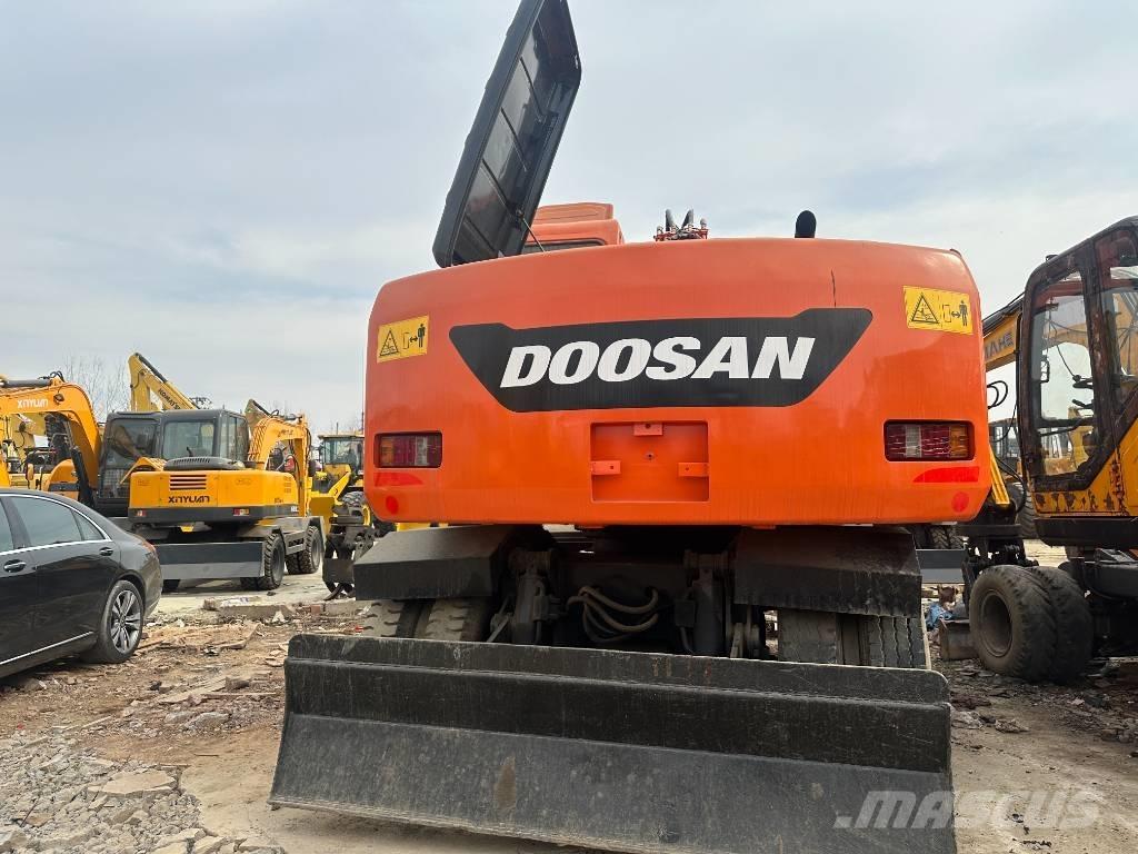 Doosan DX 150W -9 旋轉式挖土機/掘鑿機/挖掘機
