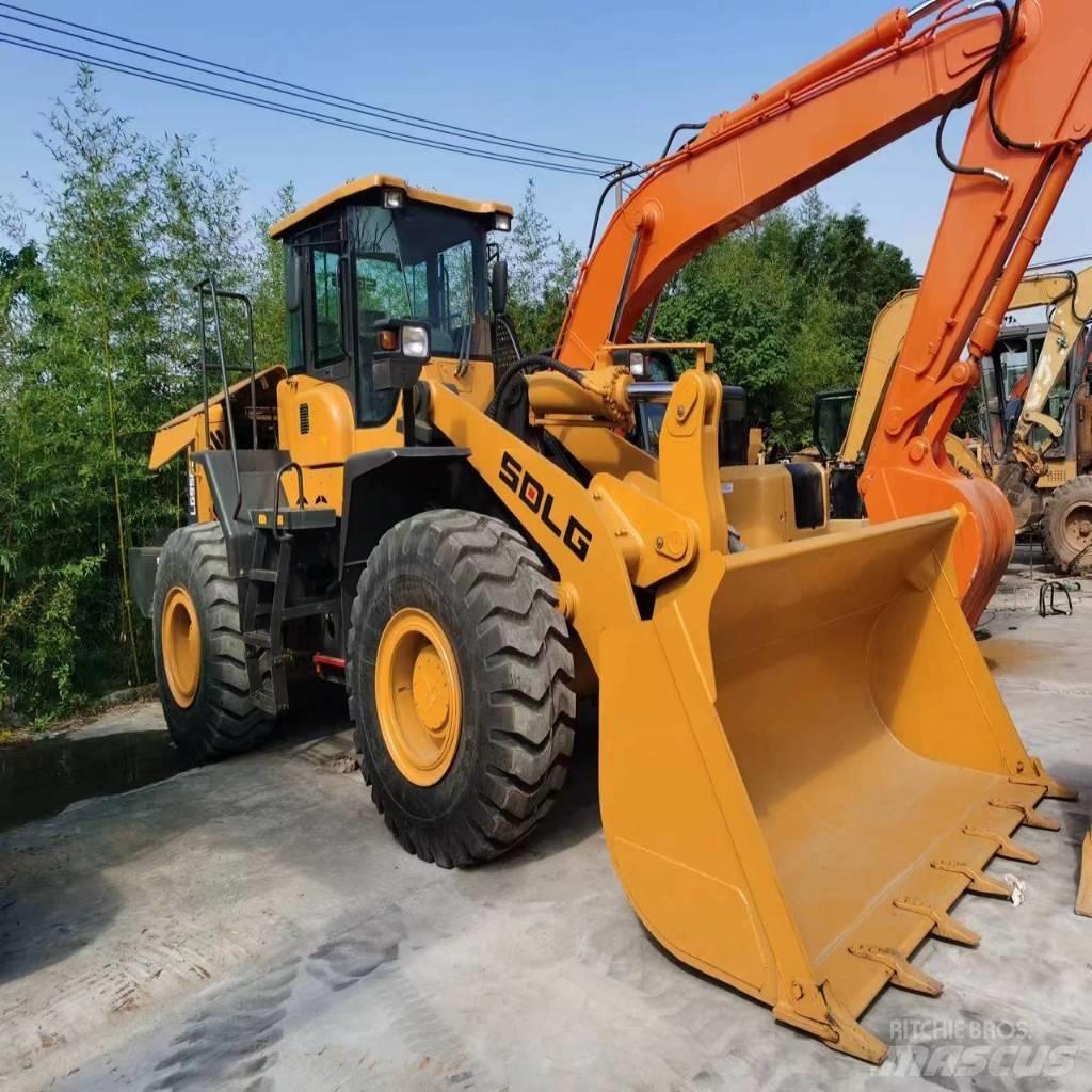 SDLG 956L 輪胎式裝載機