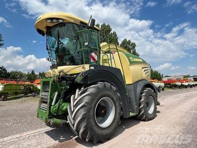 Krone BIG X 580 自走式飼料採集機