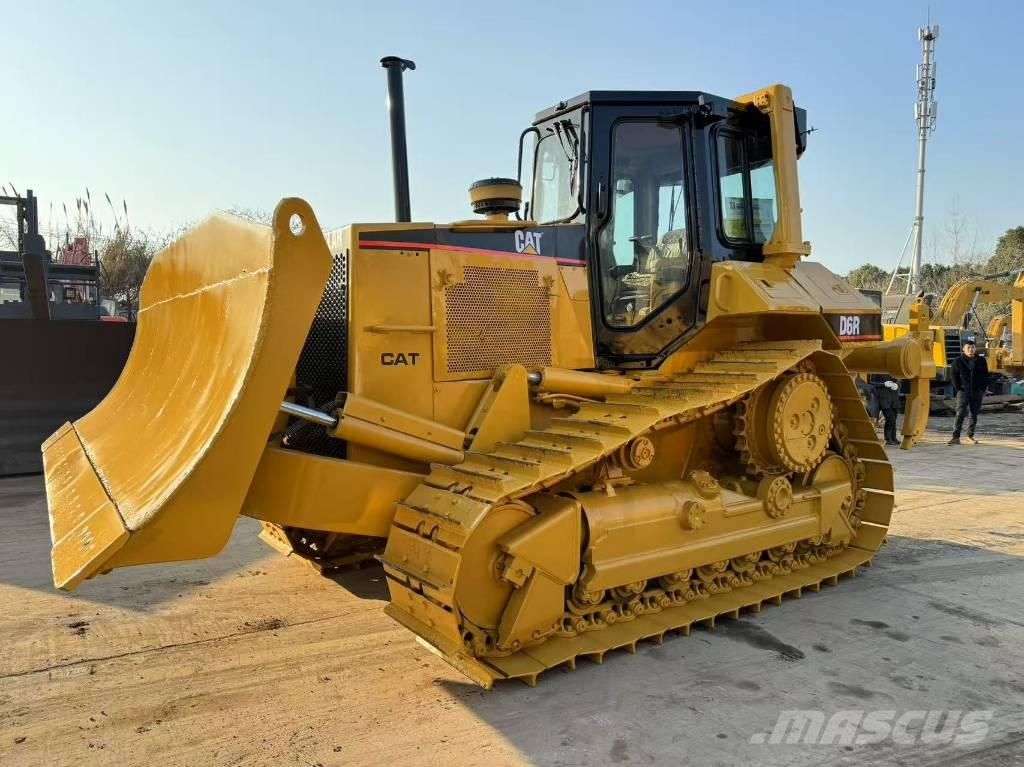 CAT D 6 R 履帶推土機