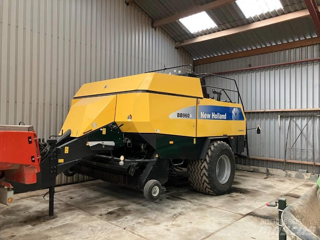 New Holland BB960A 方形打捆機