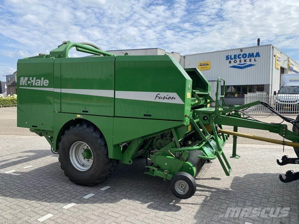 McHale FUSION 牧草收穫機