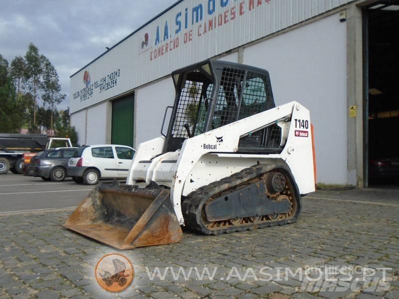 Bobcat T 140 滑移轉向裝載機