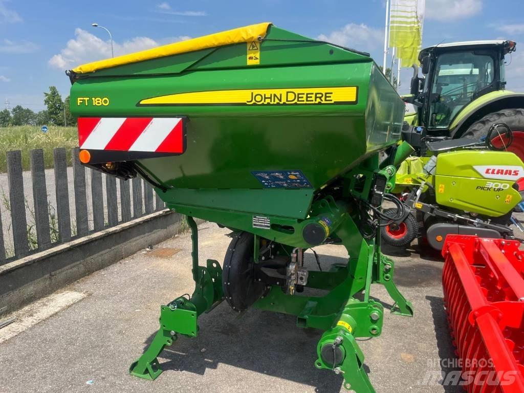 John Deere FT 180 礦物撒布機
