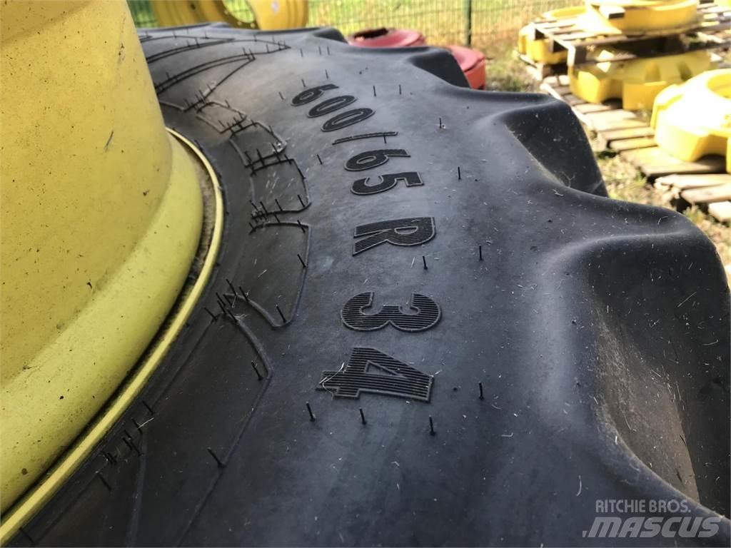 Mitas 600/65R34 輪胎、車輪和輪圈