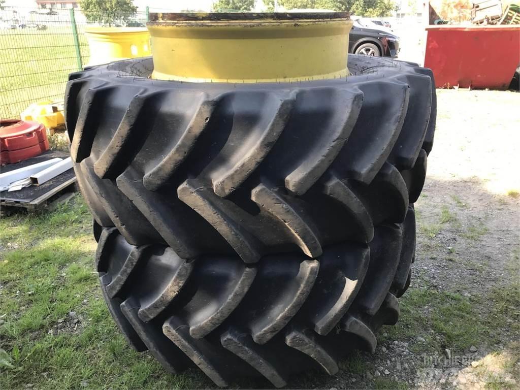 Mitas 600/65R34 輪胎、車輪和輪圈