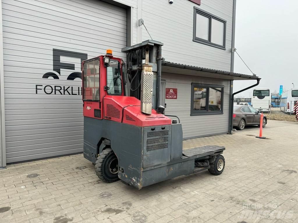 Combilift 4000 鏟裝機