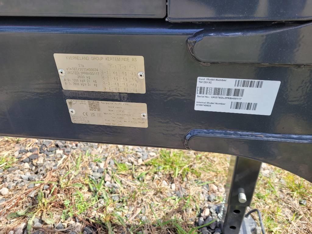 Kubota TE 12513 C 耙與翻草機