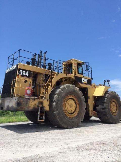 CAT 994 輪胎式裝載機