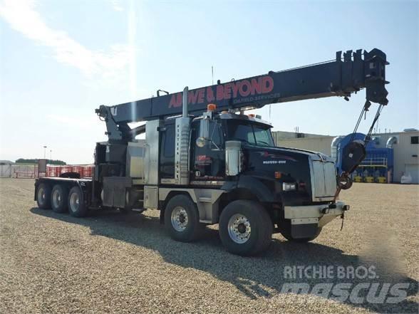 Terex BT70100 起重機卡車