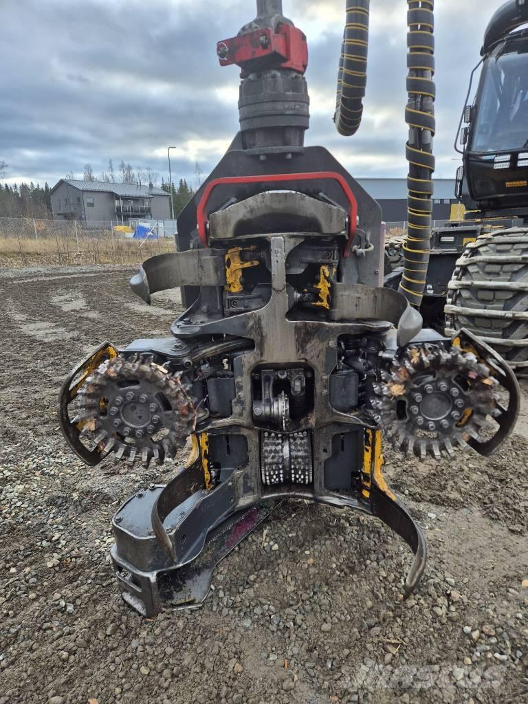 Ponsse SCORPION 8W 收穫機