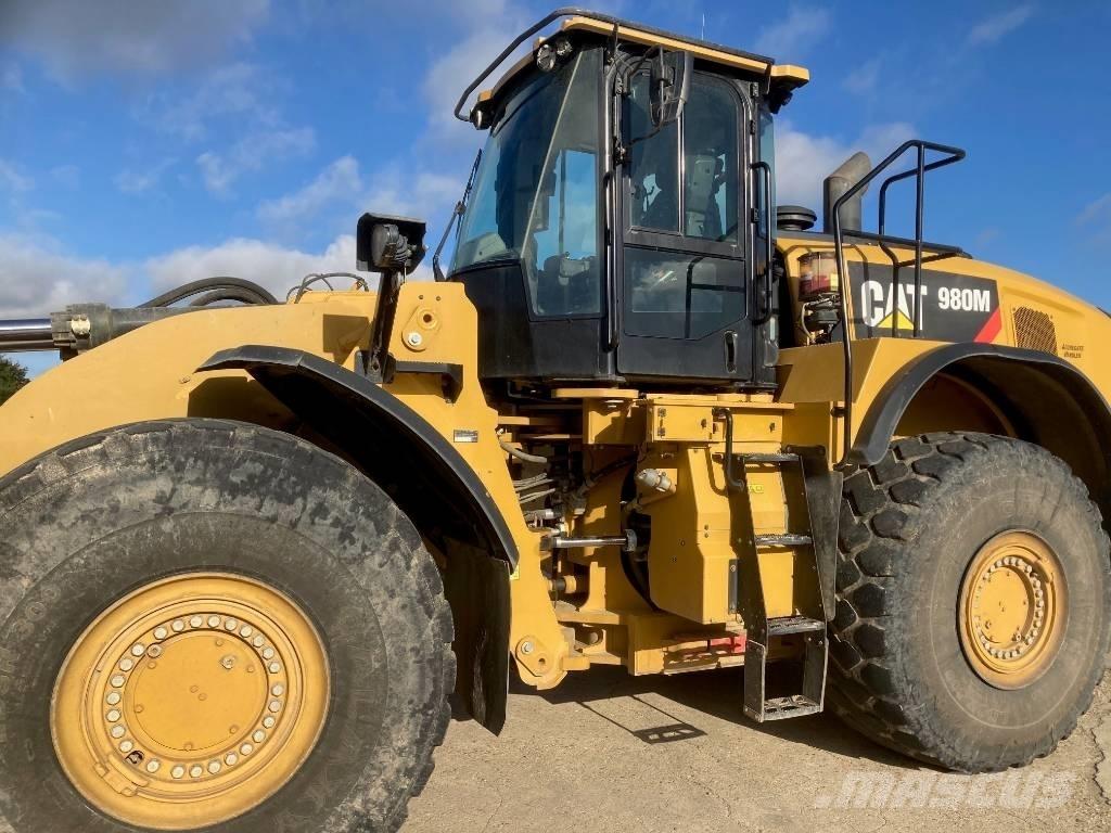 CAT 980M 輪胎式裝載機