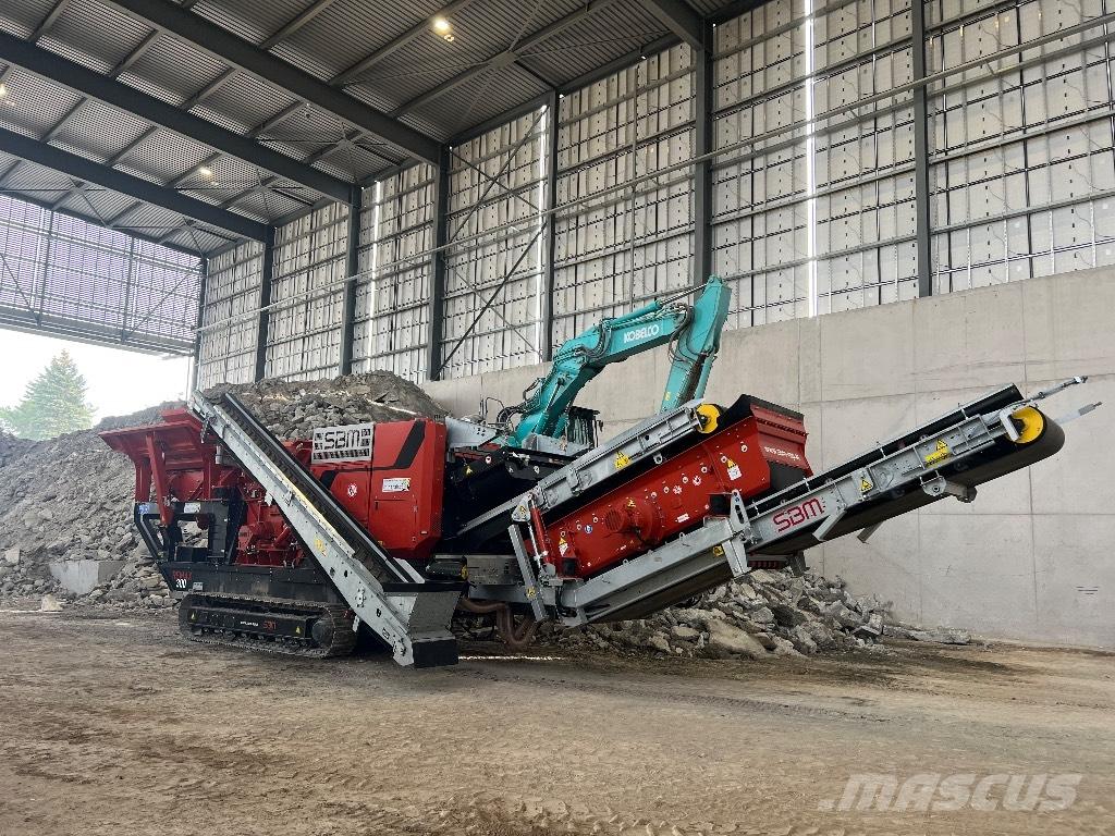 SBM Remax 300 移動式壓碎機