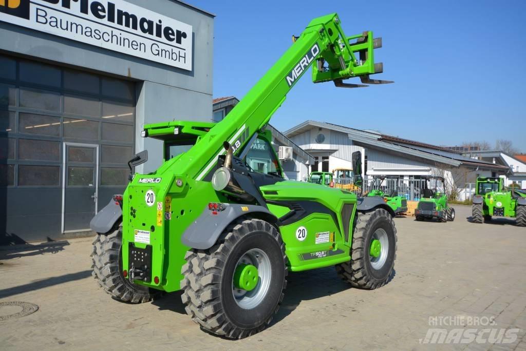 Merlo 50.8T 伸縮臂操作車
