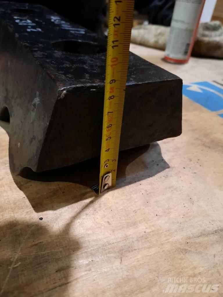 Pegson 800x550 工程軋碎機(壓碎機)
