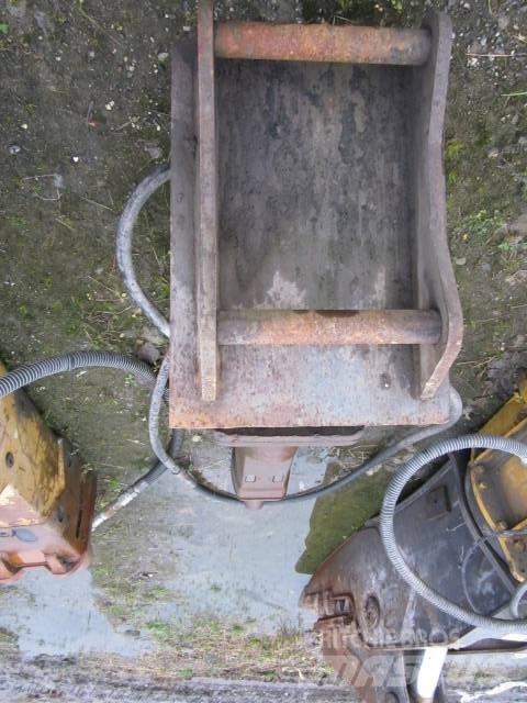 Atlas Copco SB 702 鐵鎚/碎石機