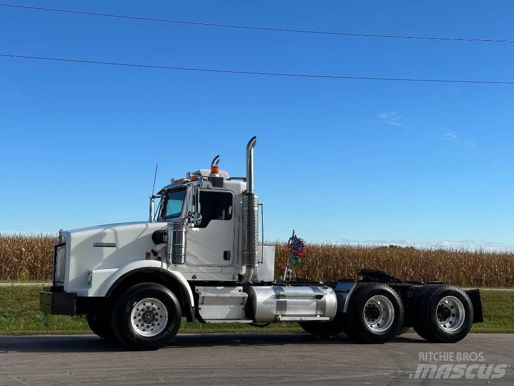 Kenworth T 800 曳引機組件