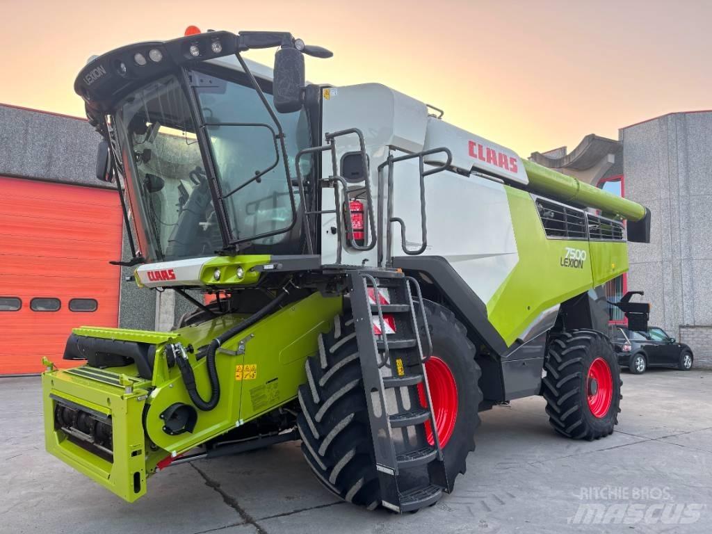 CLAAS Lexion 7500 聯合收穫機