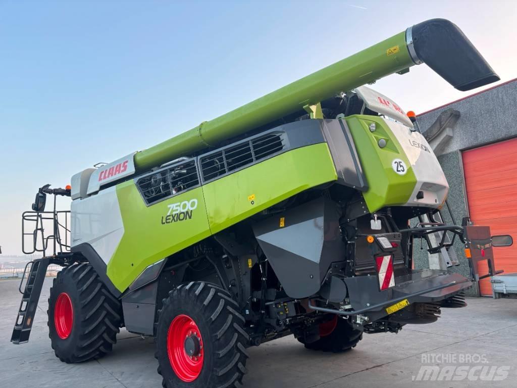 CLAAS Lexion 7500 聯合收穫機