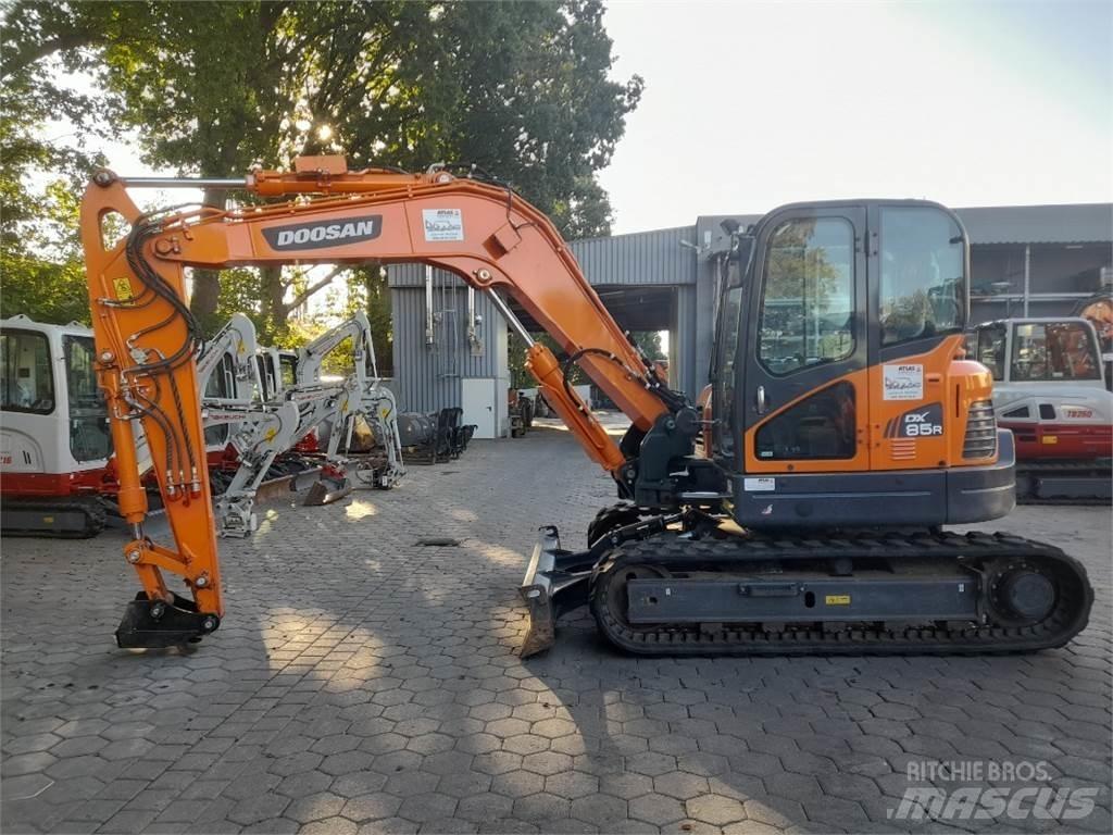 Doosan DX85R-3 中型挖土機/掘鑿機/挖掘機 7t-12t