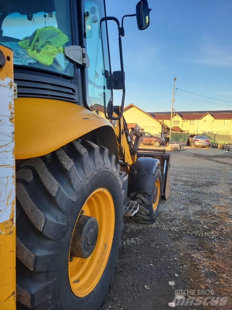 JCB 3 CX 反鏟裝載機