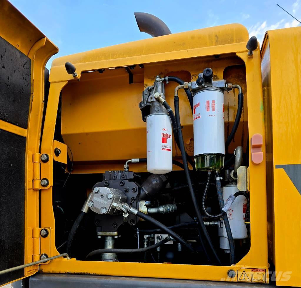 Volvo EW 140 C 旋轉式挖土機/掘鑿機/挖掘機