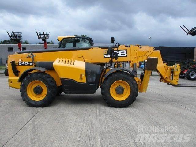 JCB 540-180 伸縮臂操作車