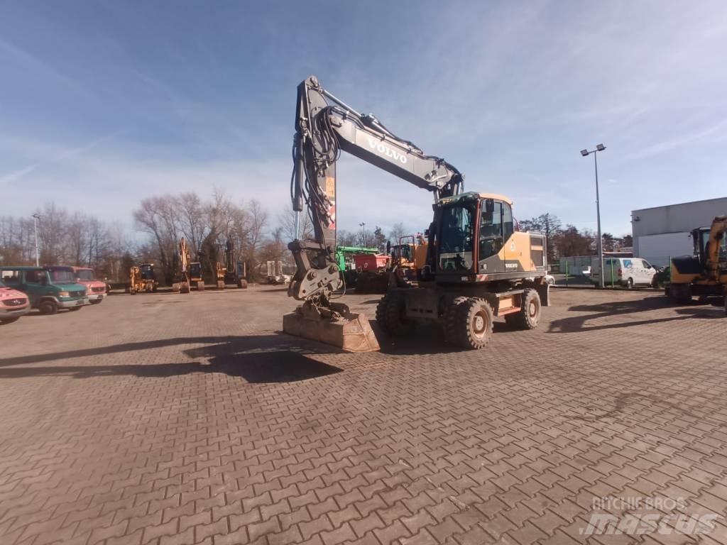 Volvo EW 180 E 旋轉式挖土機/掘鑿機/挖掘機