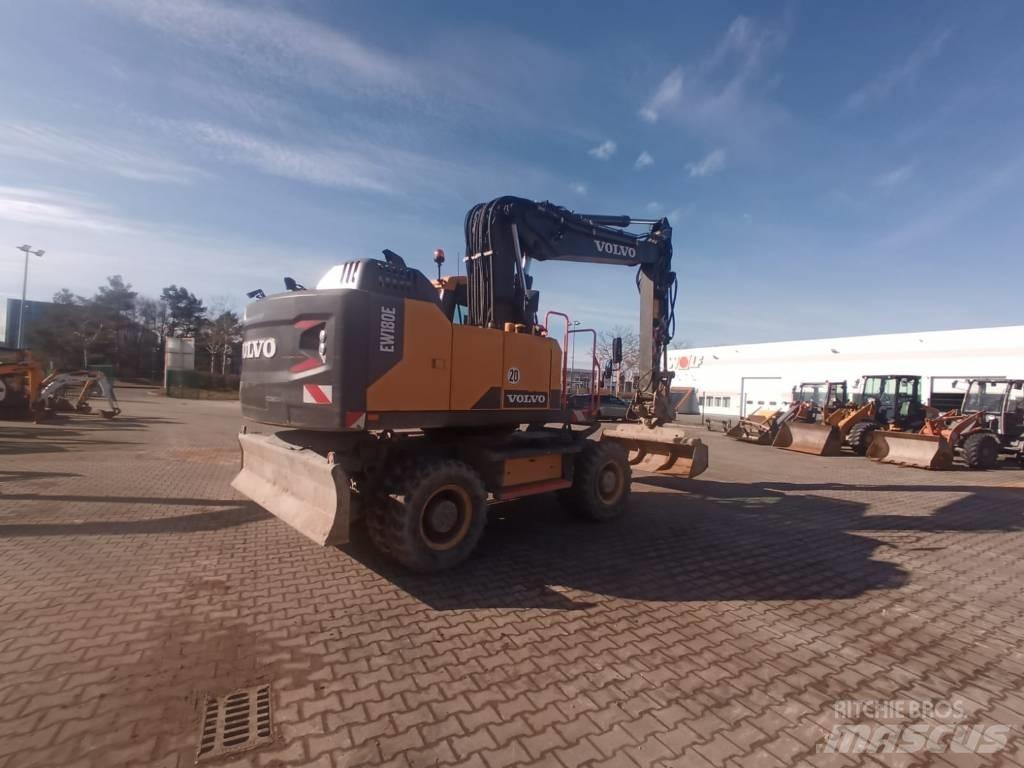 Volvo EW 180 E 旋轉式挖土機/掘鑿機/挖掘機