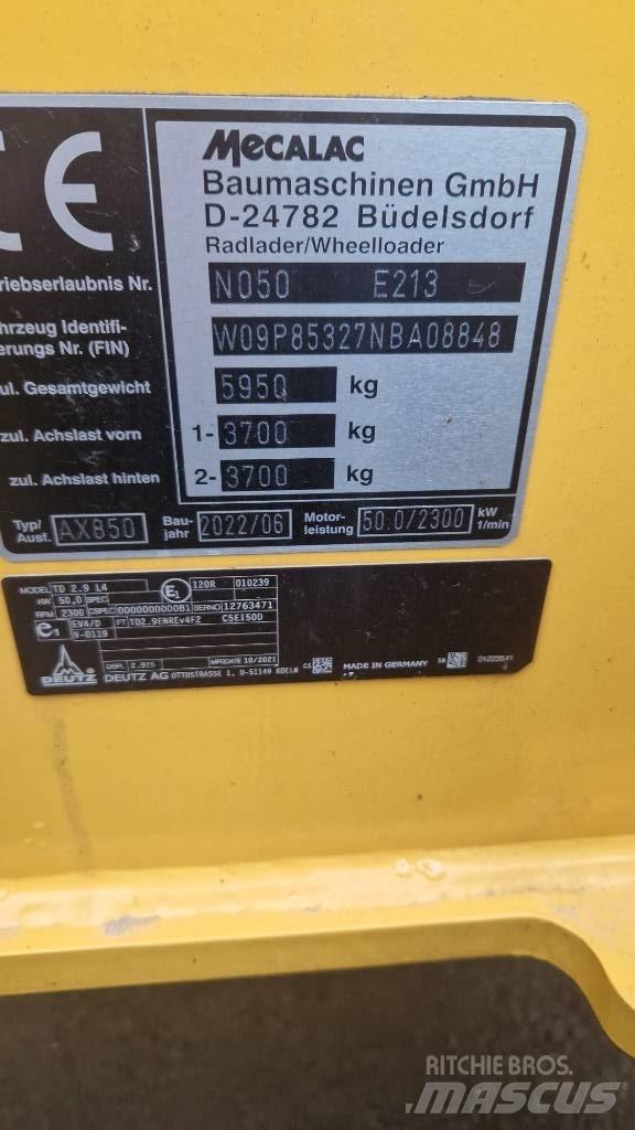 Mecalac AX 850 輪胎式裝載機
