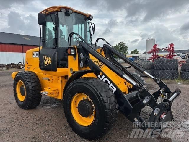 JCB 416 HT 輪胎式裝載機