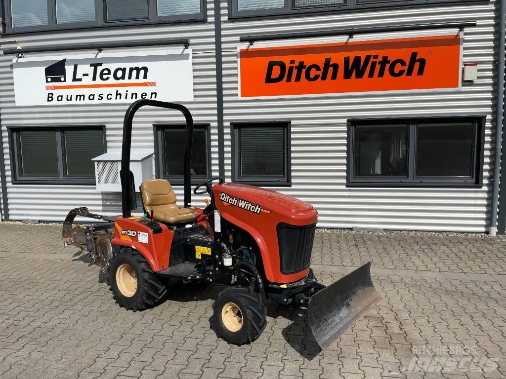 Ditch Witch RT 30 掘溝機
