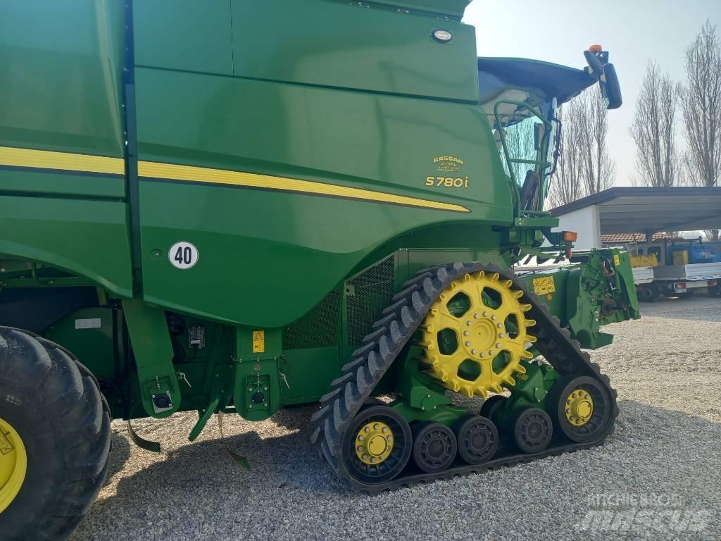 John Deere S 780i 聯合收穫機