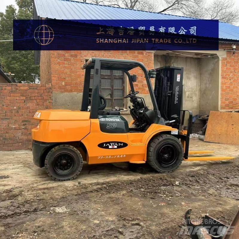 Toyota 5 ton 柴油卡車
